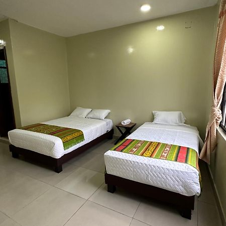 Hostal Marin Central كويتو المظهر الخارجي الصورة